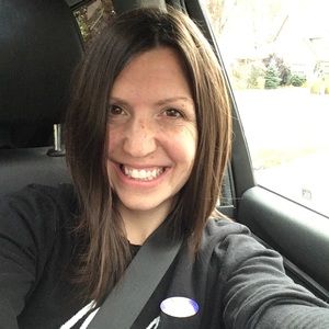 Meet your Posher, Jennifer